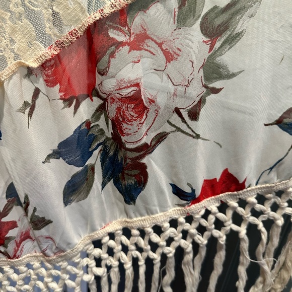 Bohemian Lace Duster - Picture 2 of 5